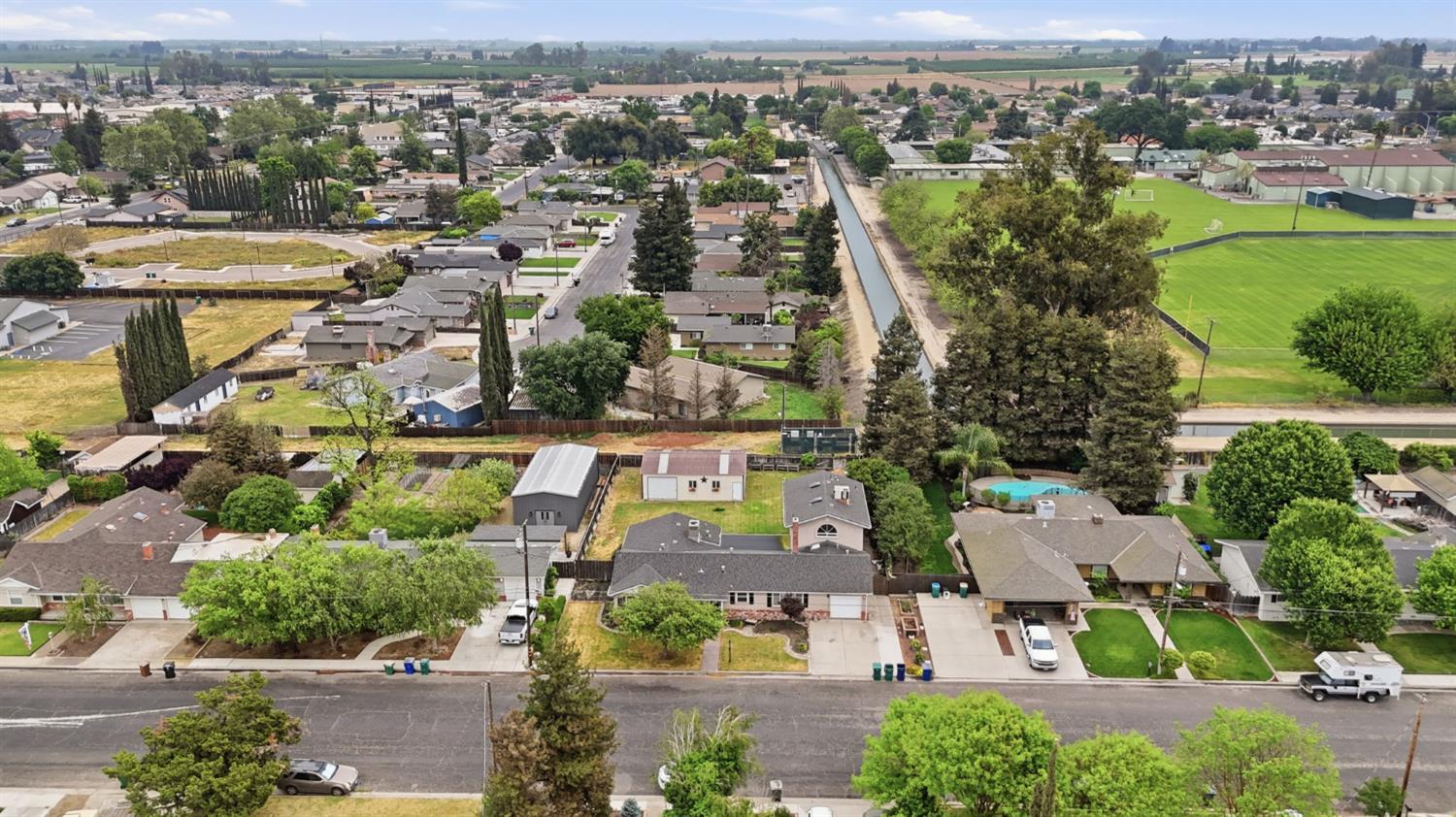 7888 Cedar Ln, Hilmar, CA 95324