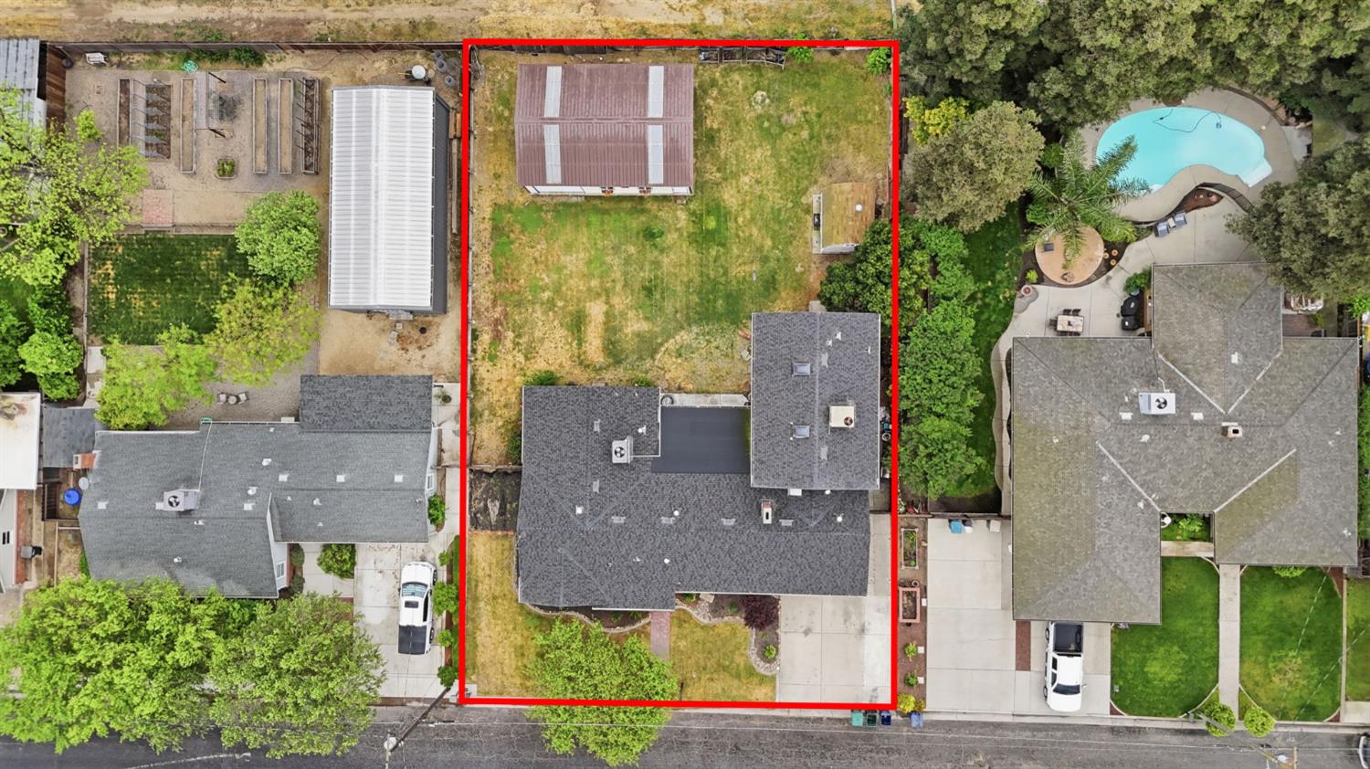 7888 Cedar Ln, Hilmar, CA 95324