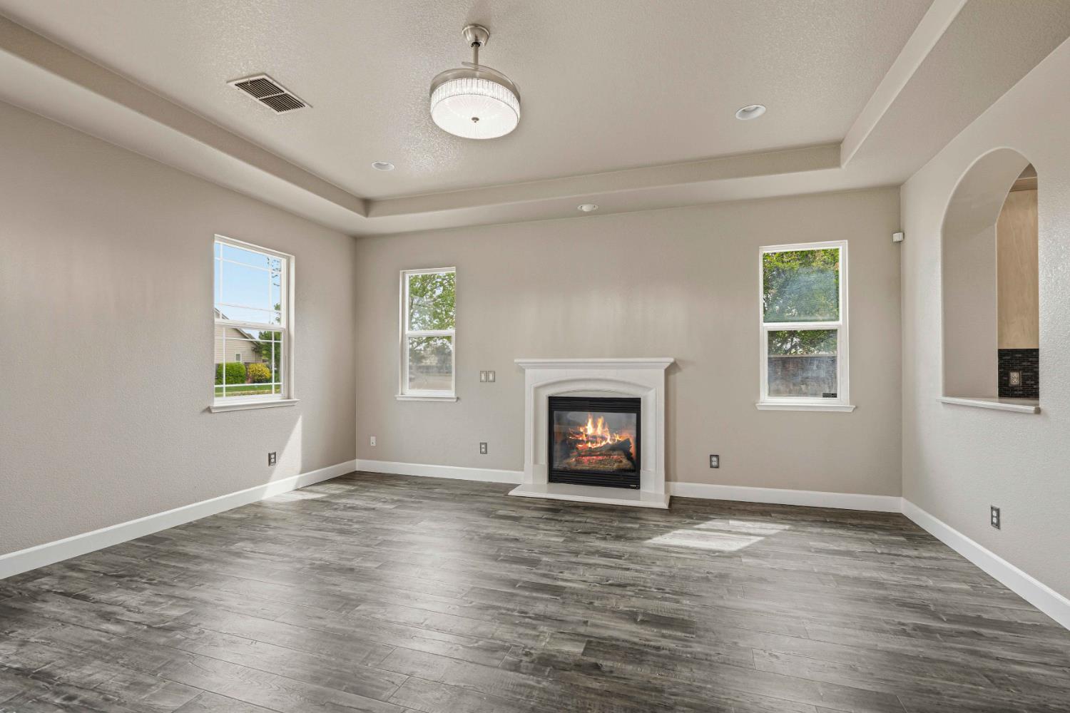 1715 Limestone Dr, Ripon, CA 95366