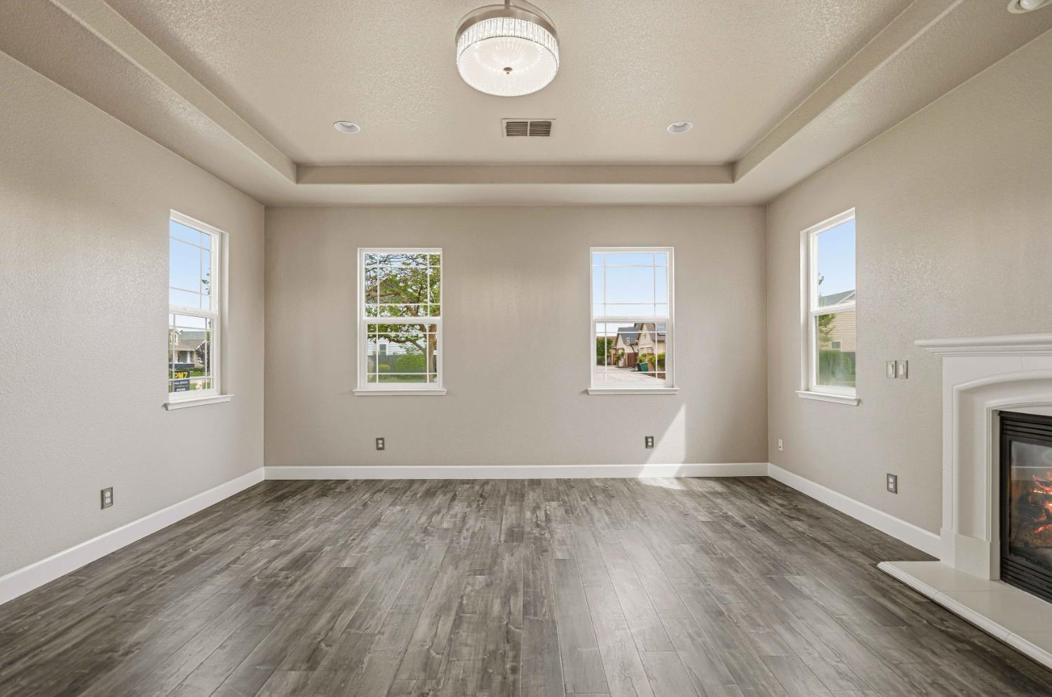 1715 Limestone Dr, Ripon, CA 95366