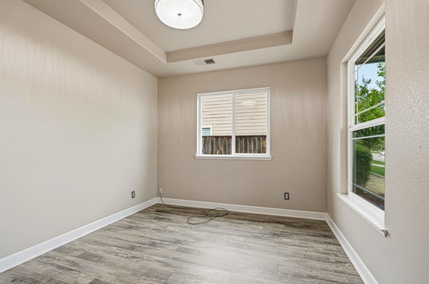 1715 Limestone Dr, Ripon, CA 95366