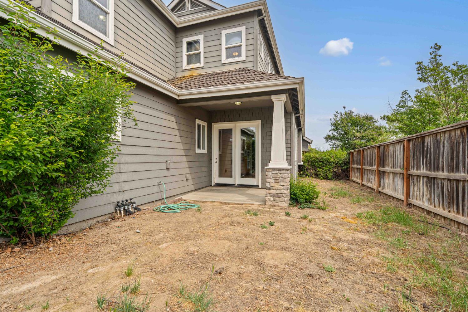 1715 Limestone Dr, Ripon, CA 95366