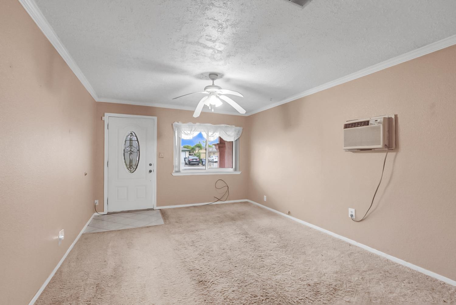 6311 8th St, Riverbank, CA 95367