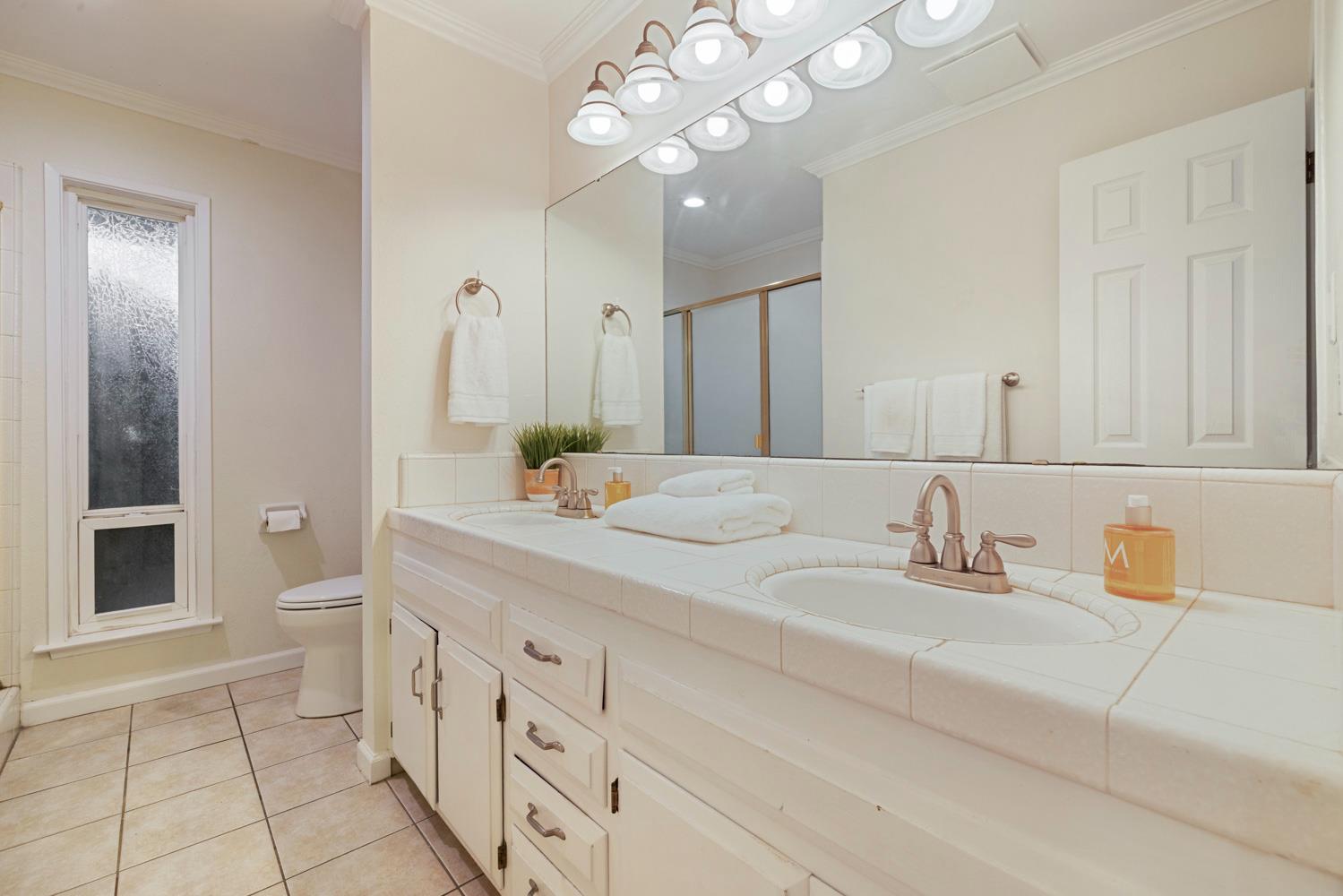 2870 El Camino Real, Merced, CA 95340