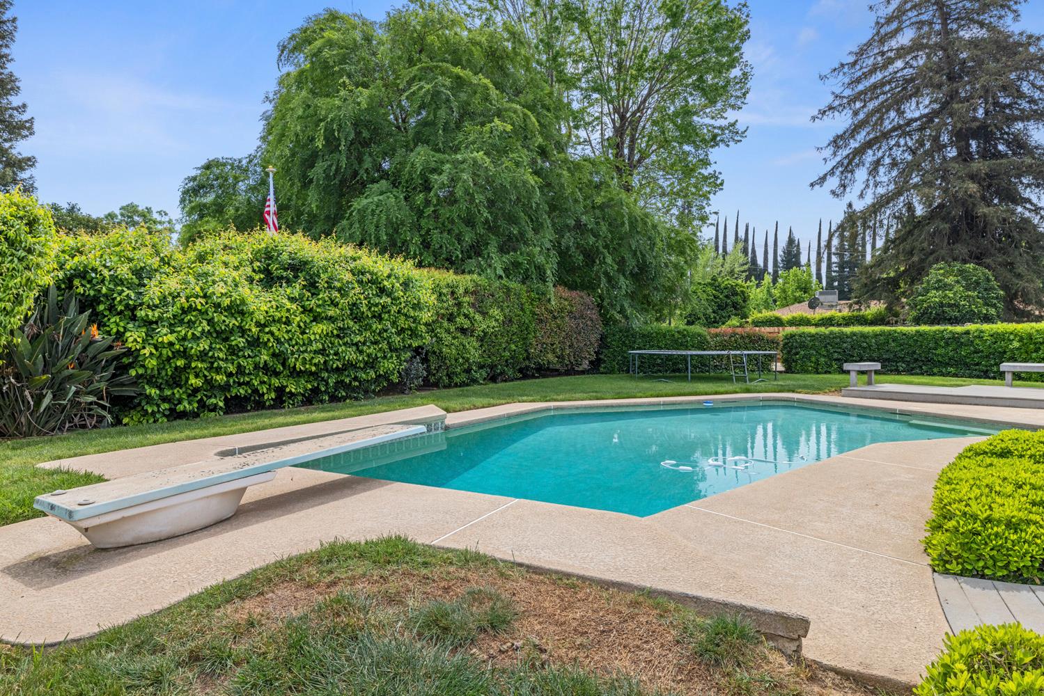 2870 El Camino Real, Merced, CA 95340