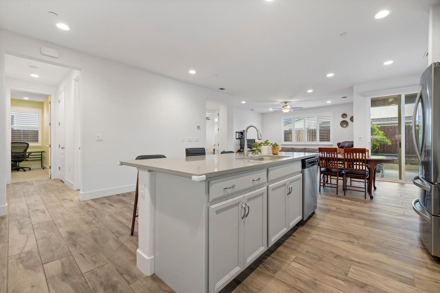 1640 Carrara Ln, Ripon, CA 95366