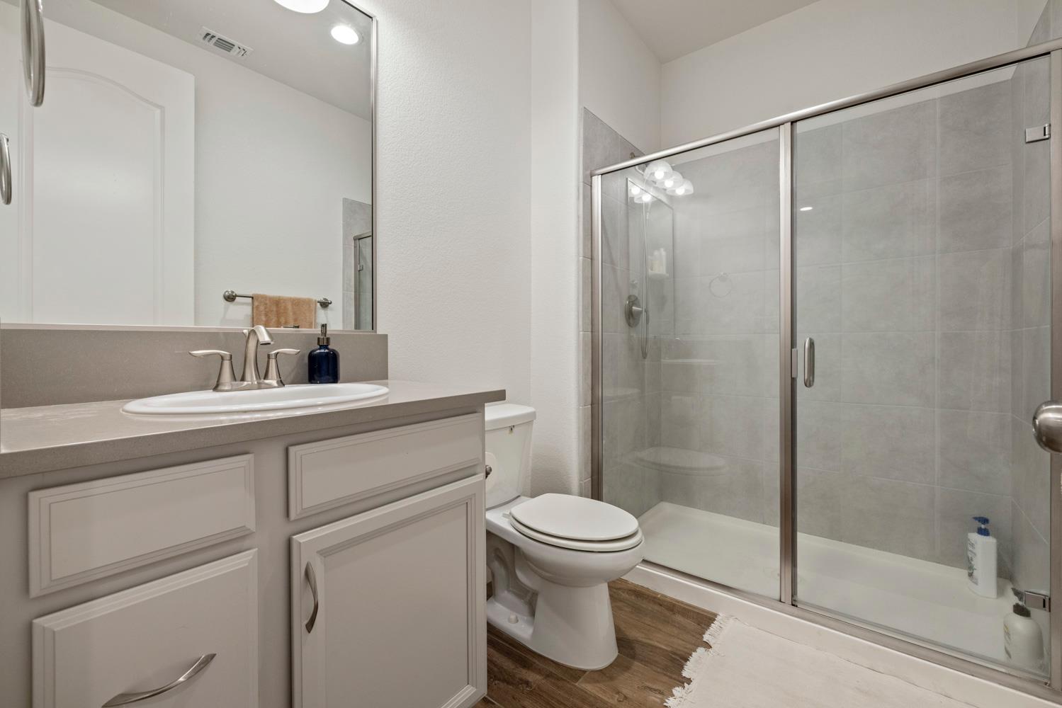 1640 Carrara Ln, Ripon, CA 95366