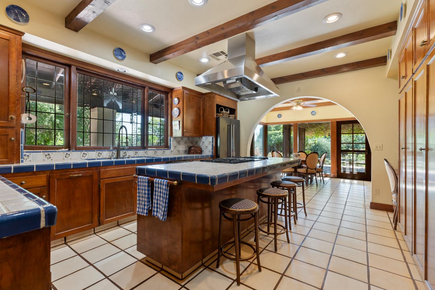 10464 E Herndon Ave, Clovis, CA 93619