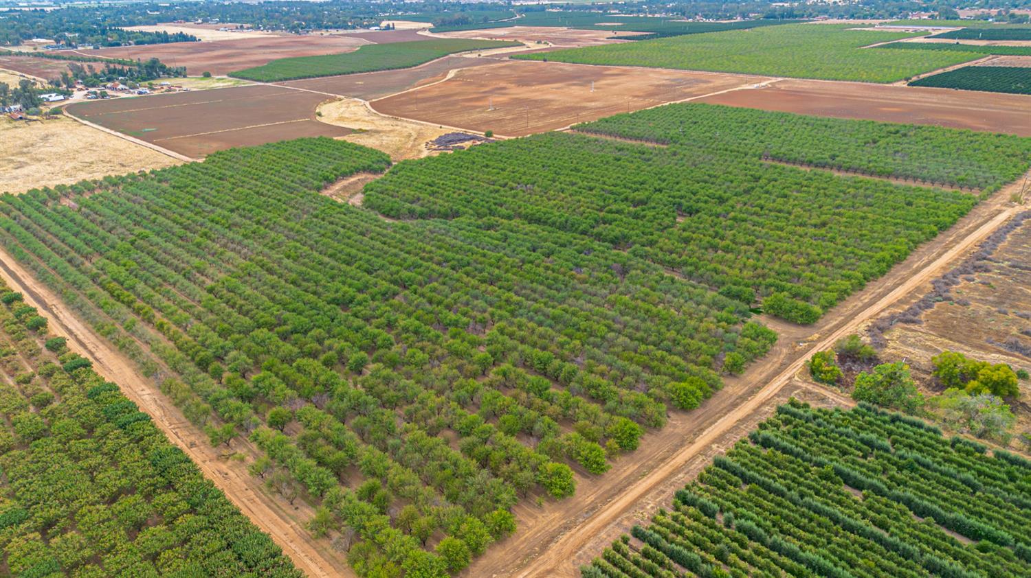 10464 E Herndon Ave, Clovis, CA 93619