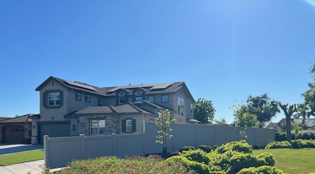 1144 Clearwater Creek Blvd, Manteca, CA 95336