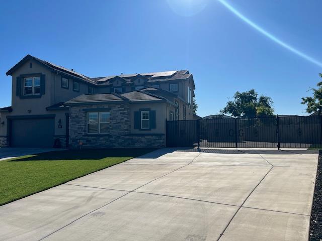 1144 Clearwater Creek Blvd, Manteca, CA 95336