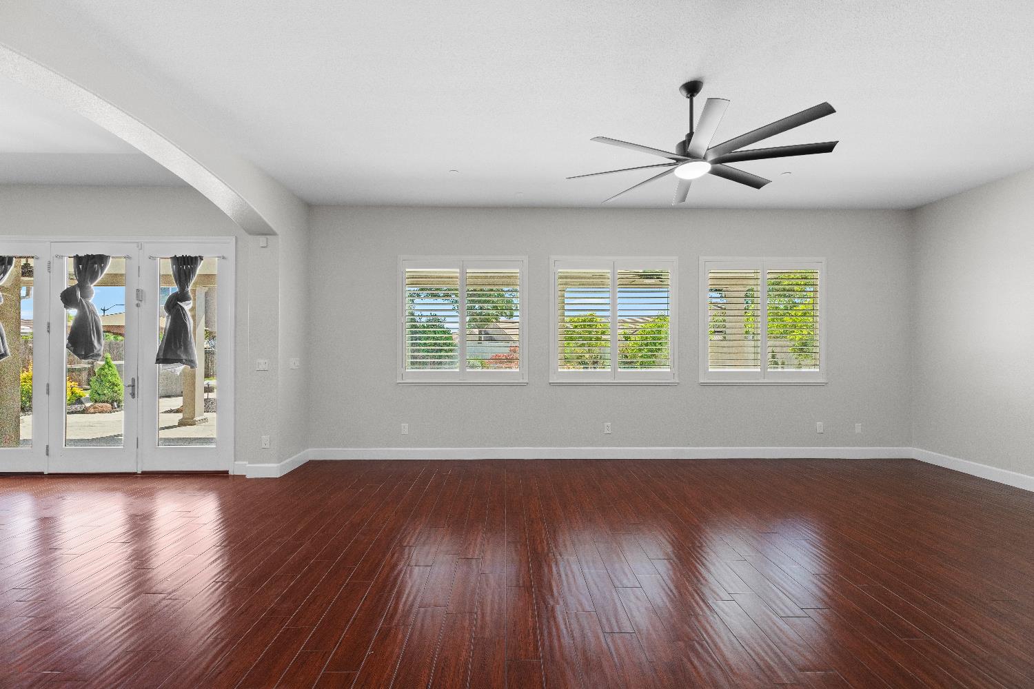 1144 Clearwater Creek Blvd, Manteca, CA 95336