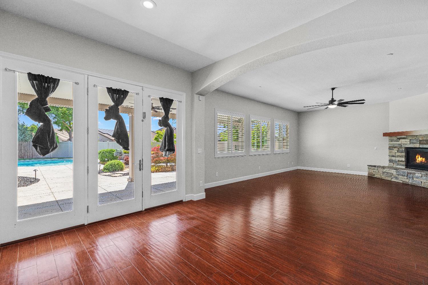 1144 Clearwater Creek Blvd, Manteca, CA 95336