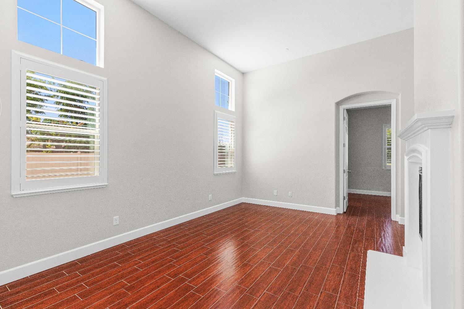 1144 Clearwater Creek Blvd, Manteca, CA 95336