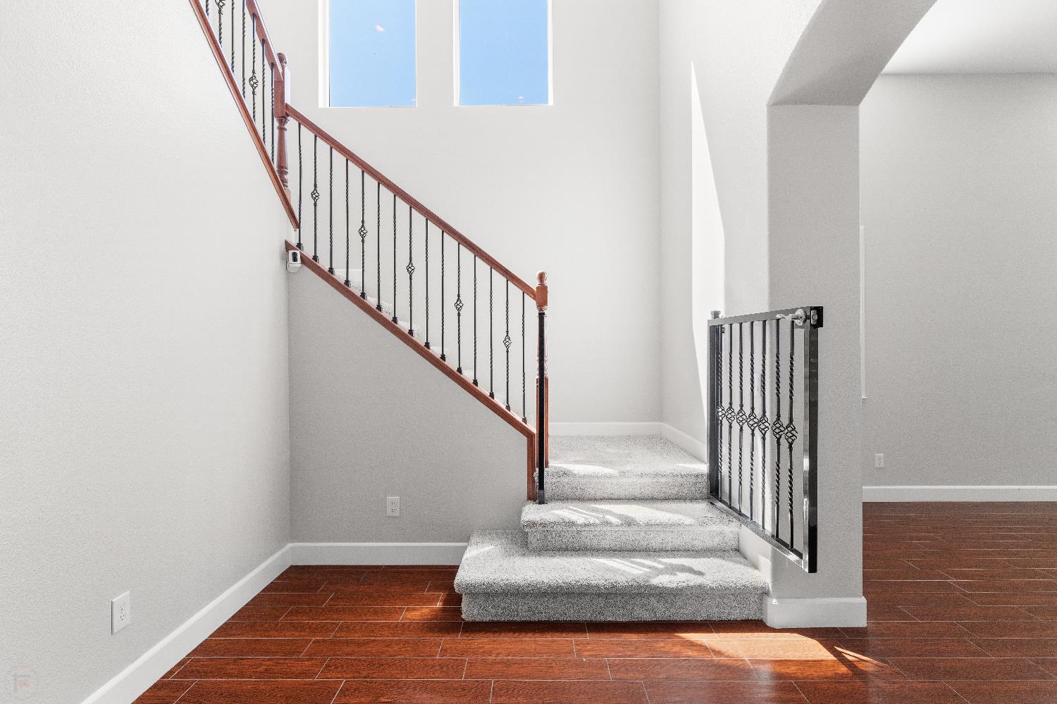 1144 Clearwater Creek Blvd, Manteca, CA 95336