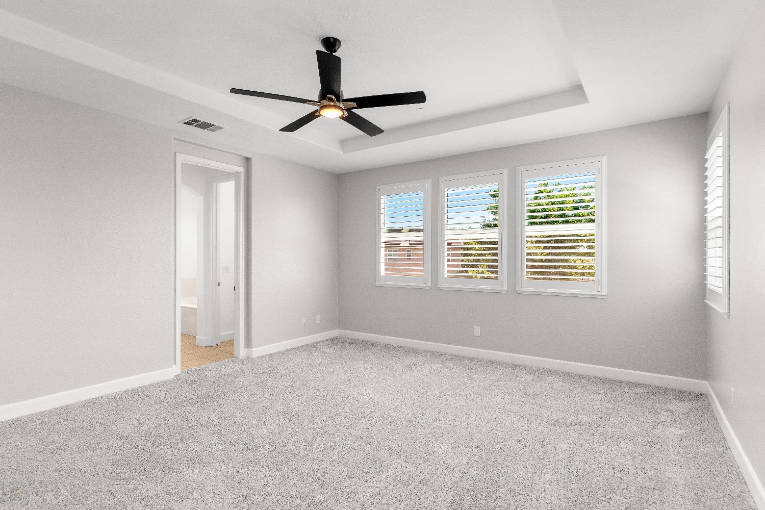 1144 Clearwater Creek Blvd, Manteca, CA 95336