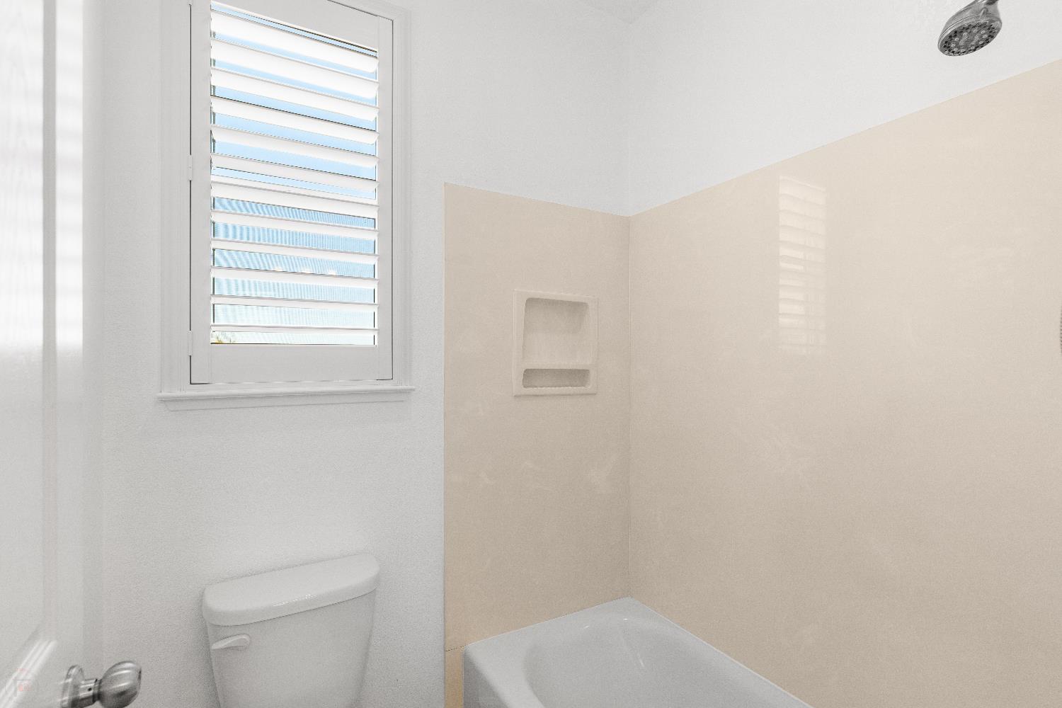 1144 Clearwater Creek Blvd, Manteca, CA 95336