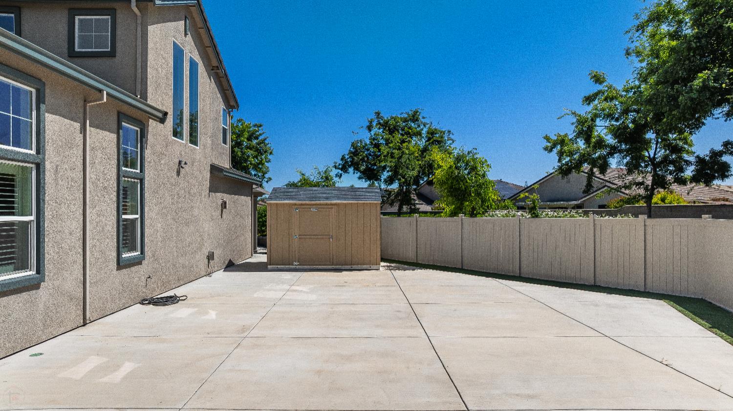 1144 Clearwater Creek Blvd, Manteca, CA 95336