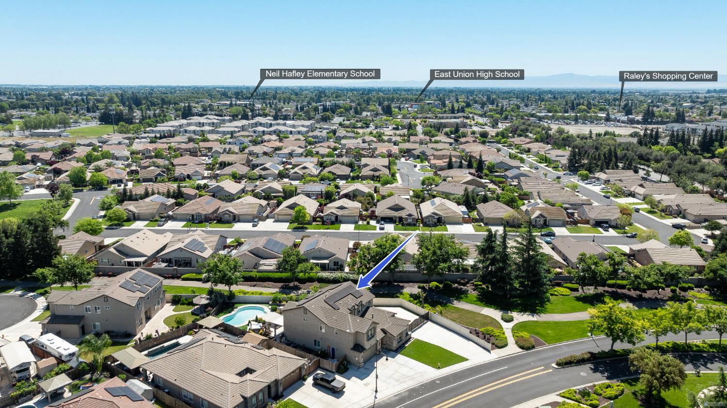 1144 Clearwater Creek Blvd, Manteca, CA 95336