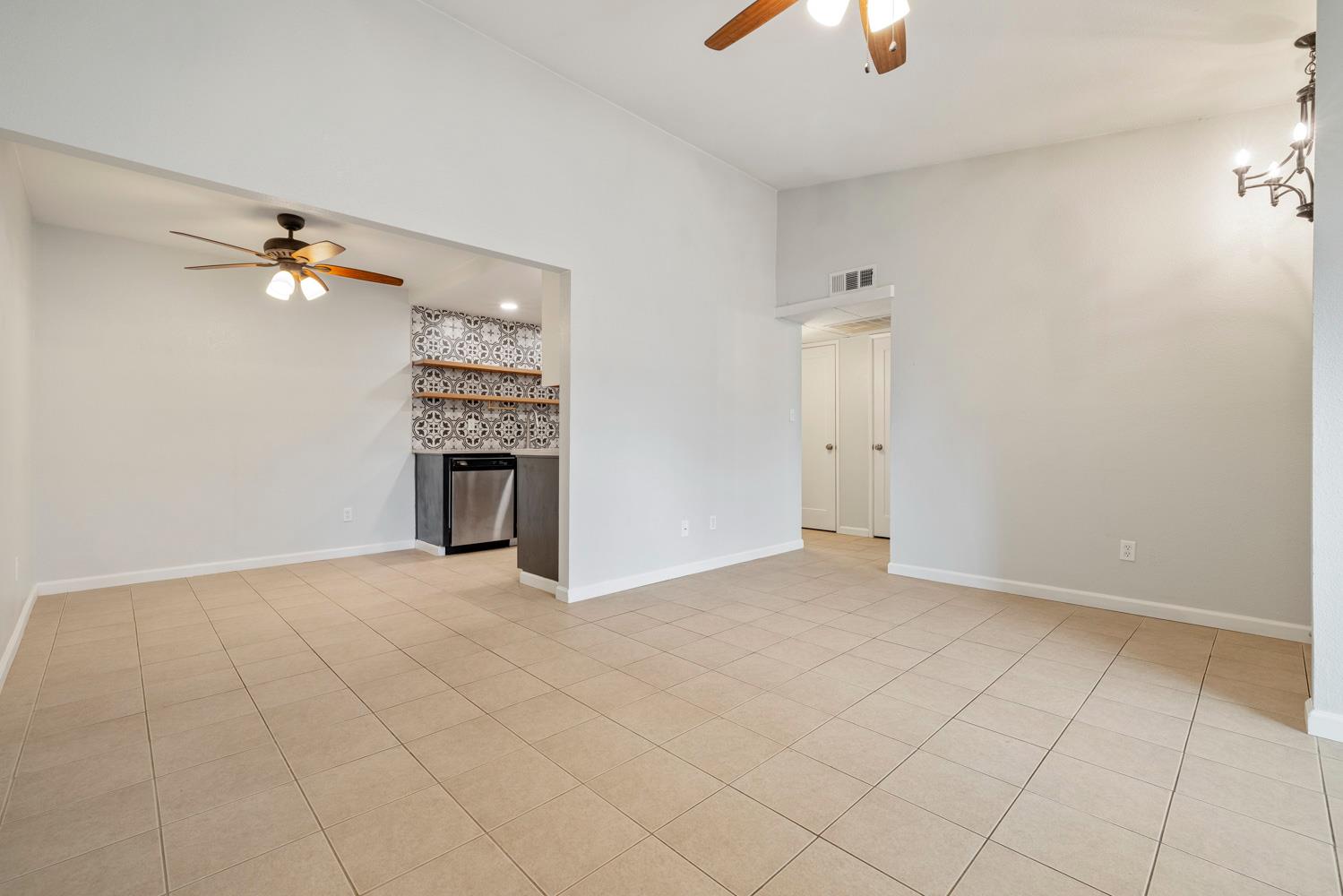 1313 Floyd Ave #136, Modesto, CA 95355