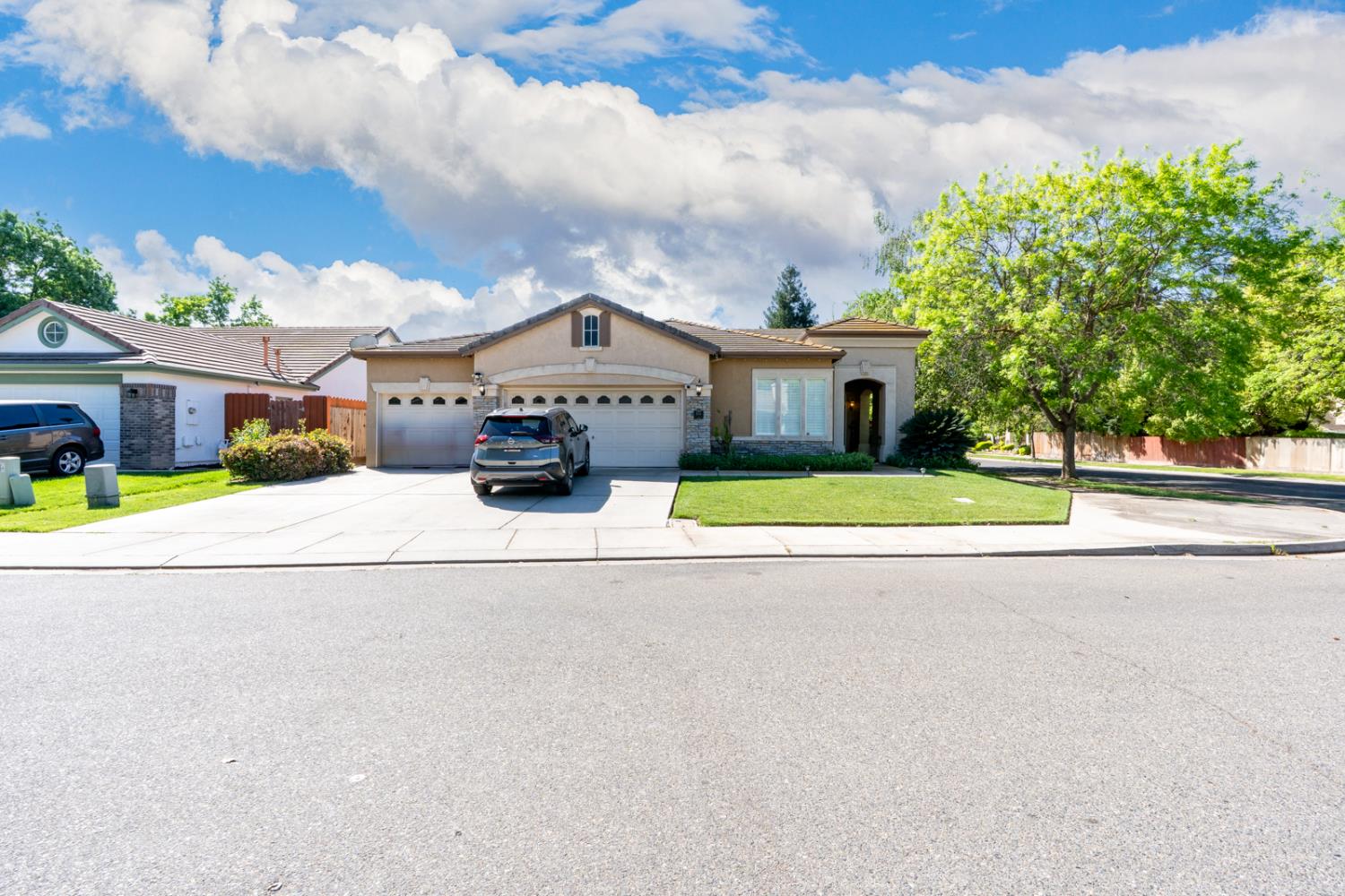 1908 Fall Brook Ct, Merced, CA 95340