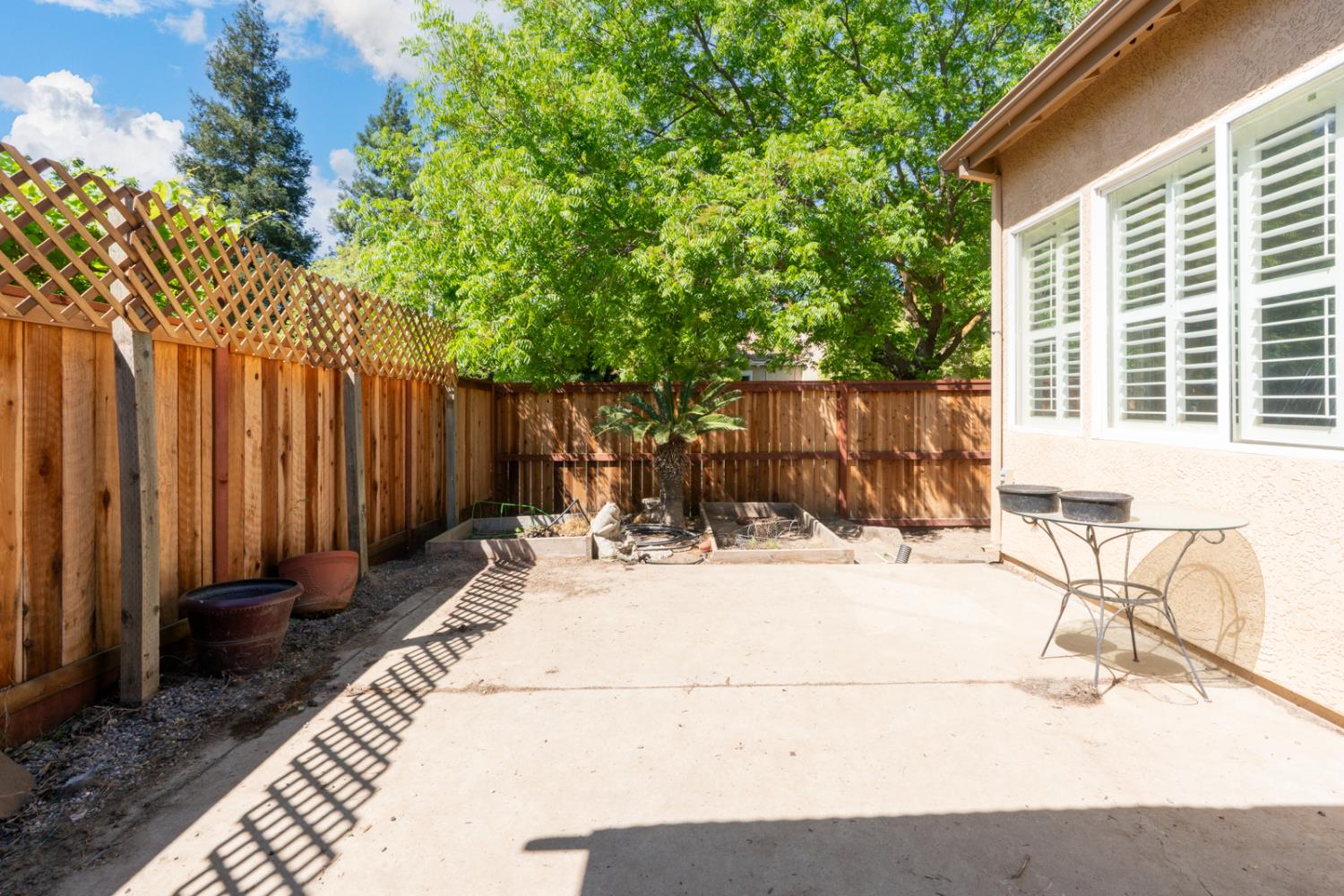 1908 Fall Brook Ct, Merced, CA 95340