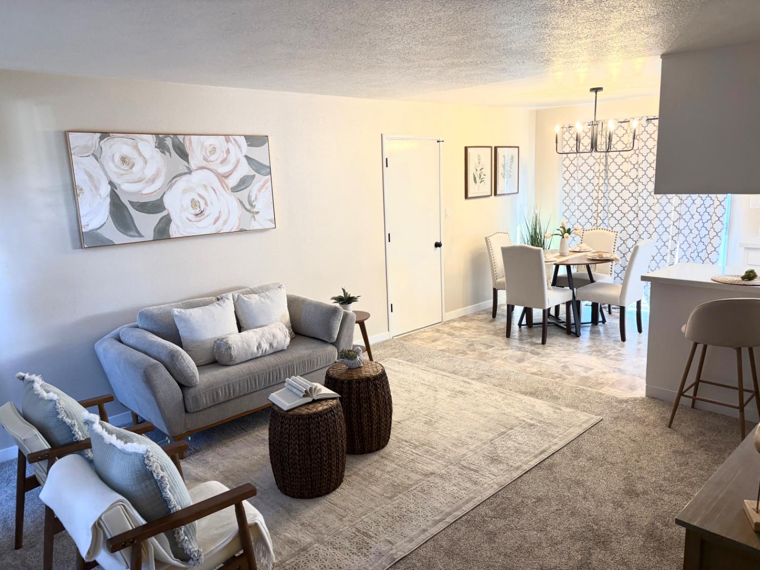 930 Palomino St, Manteca, CA 95336