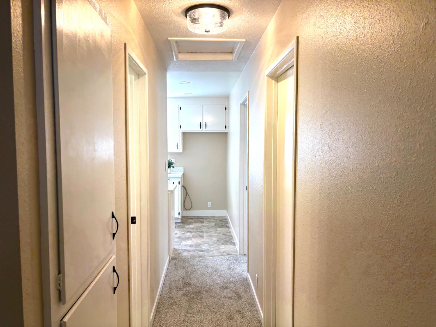 930 Palomino St, Manteca, CA 95336