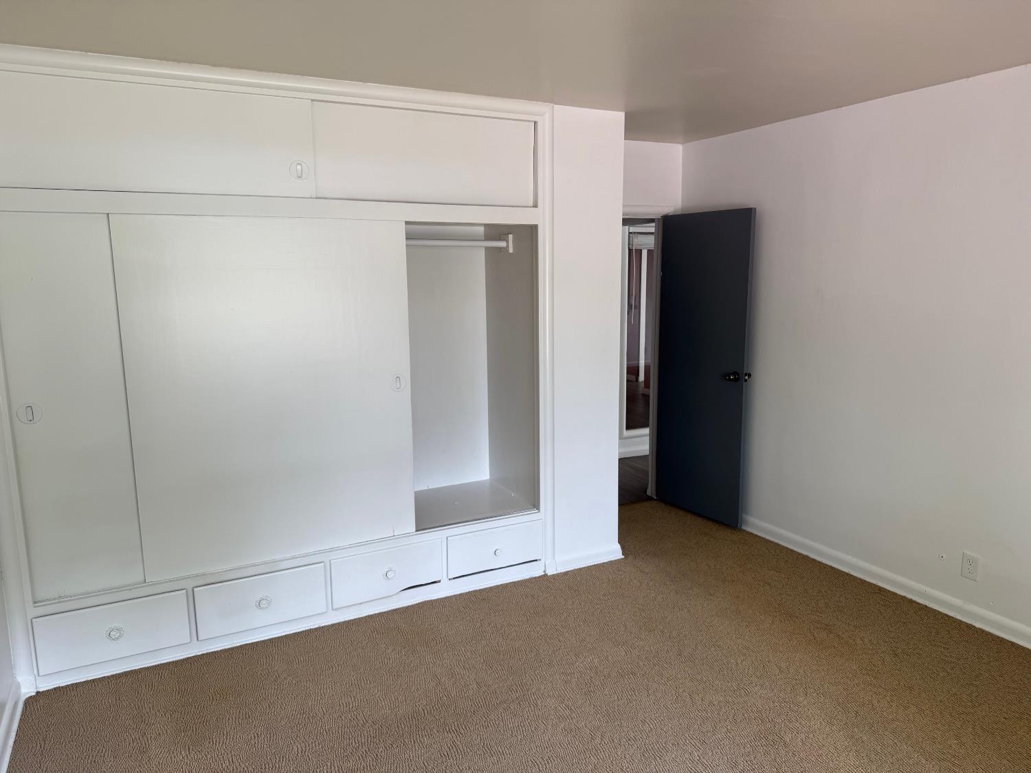 1212 Kern St, Newman, CA 95360