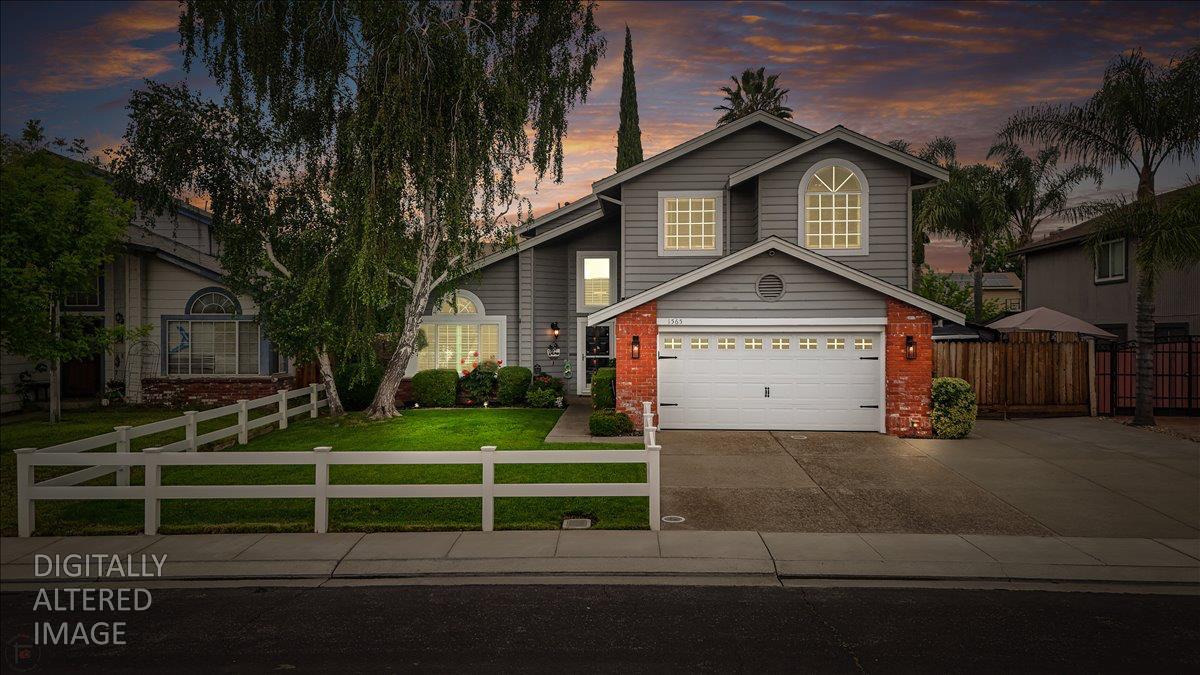 1565 Daniels St, Manteca, CA 95337