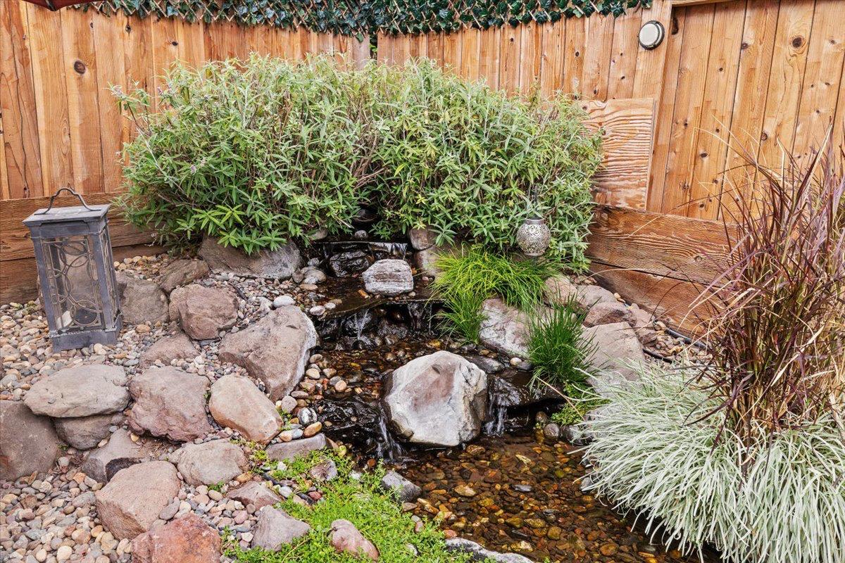 1565 Daniels St, Manteca, CA 95337