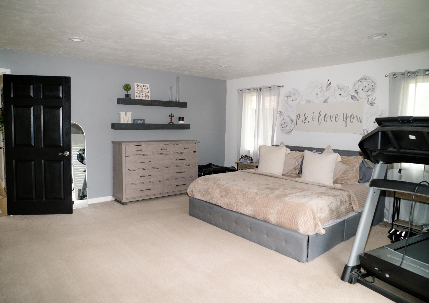 9842 Jackson Rd, Oakdale, CA 95361