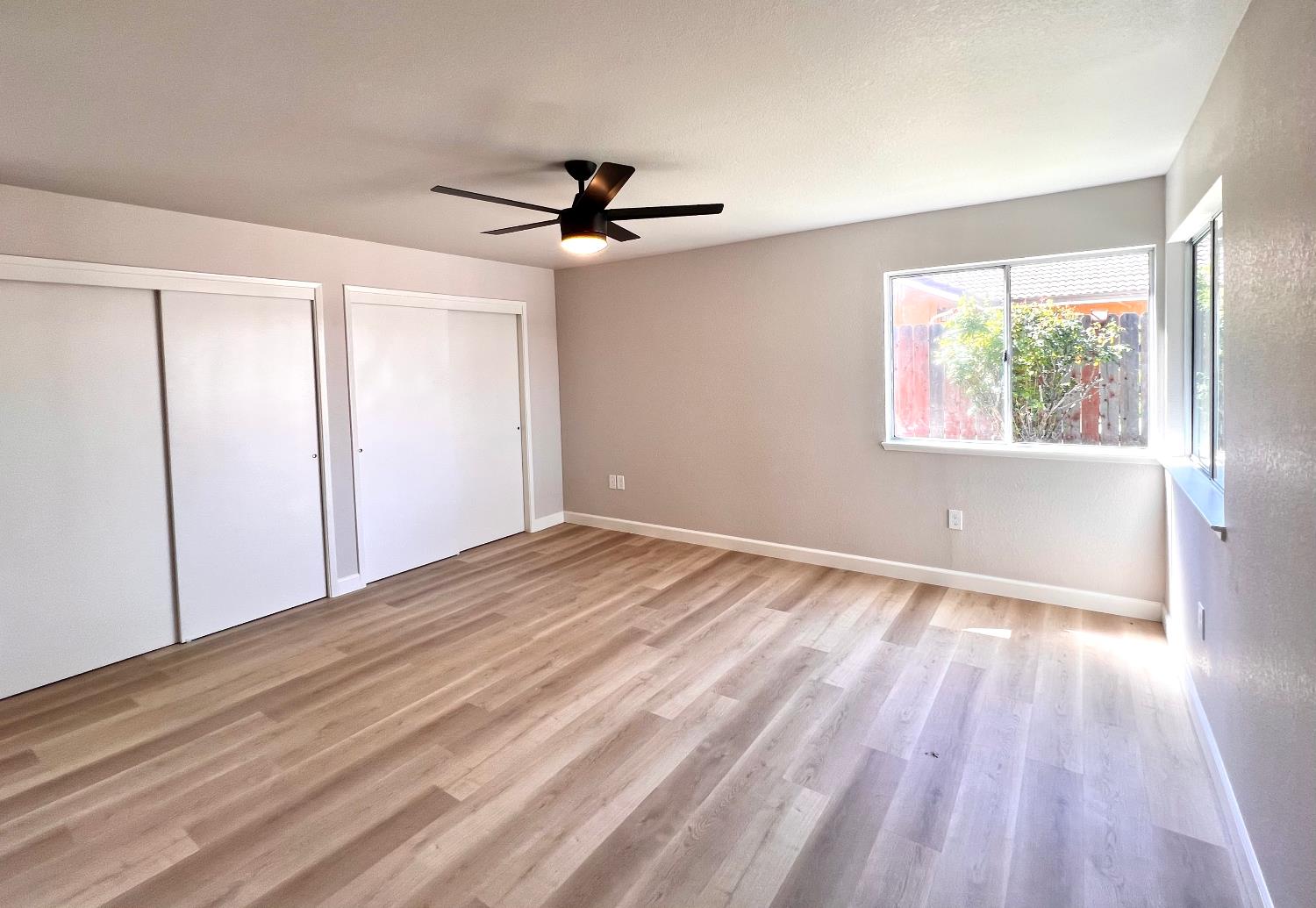 2107 Canyon View Dr, Newman, CA 95360