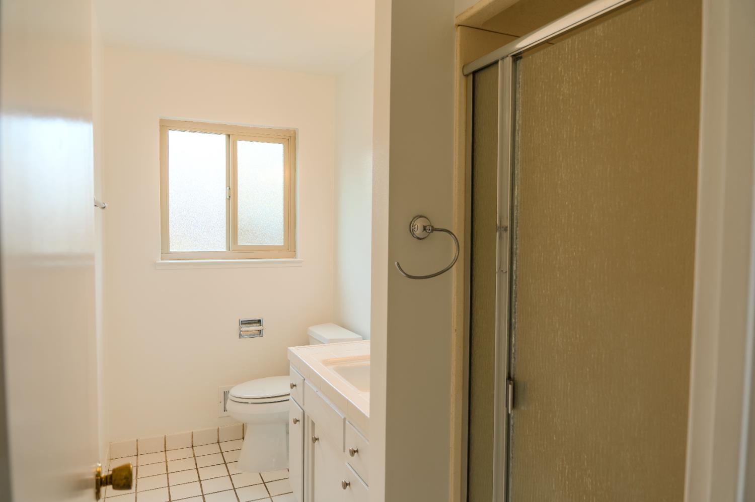 1440 Kruger Dr, Modesto, CA 95355