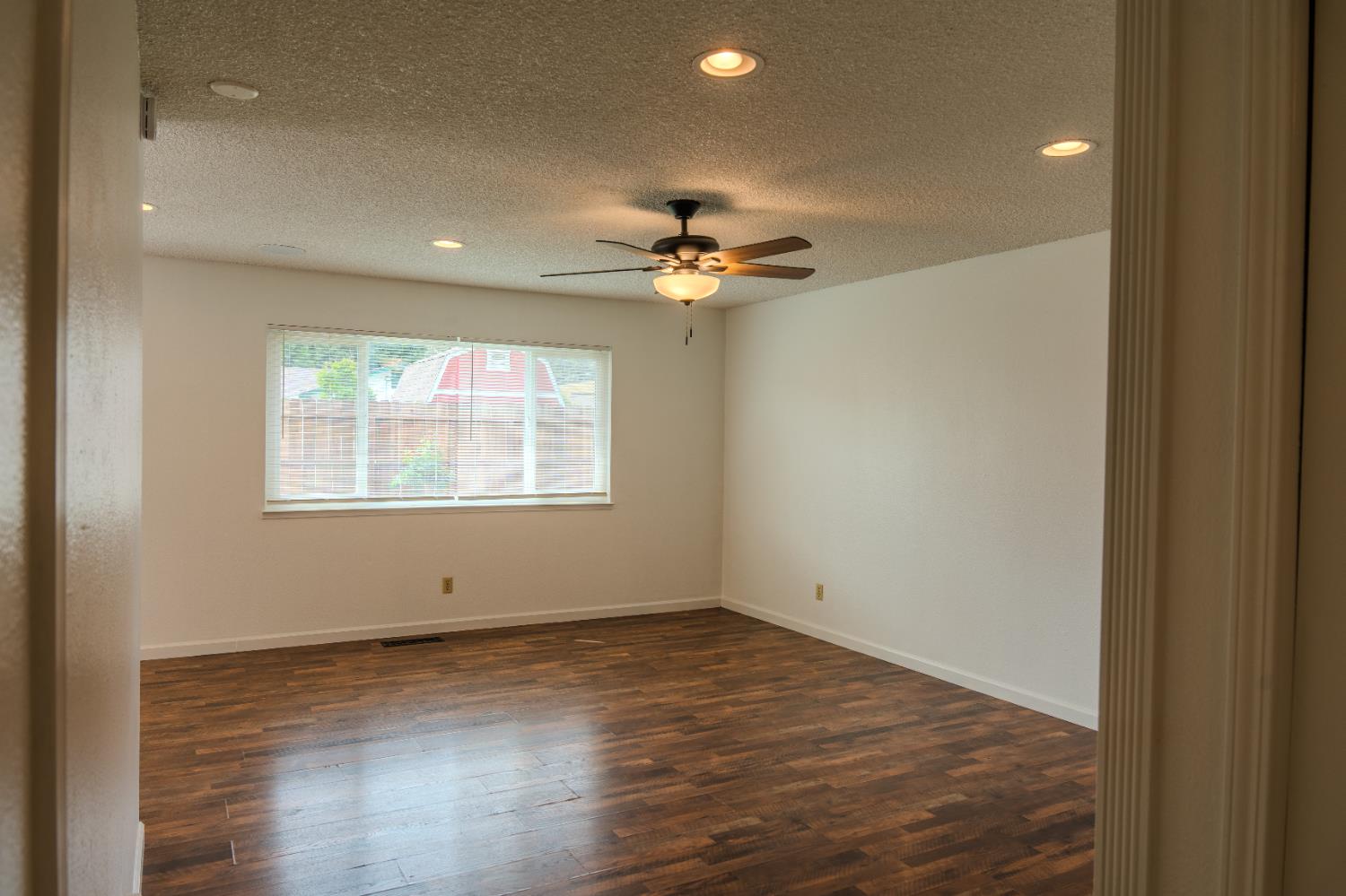 1440 Kruger Dr, Modesto, CA 95355