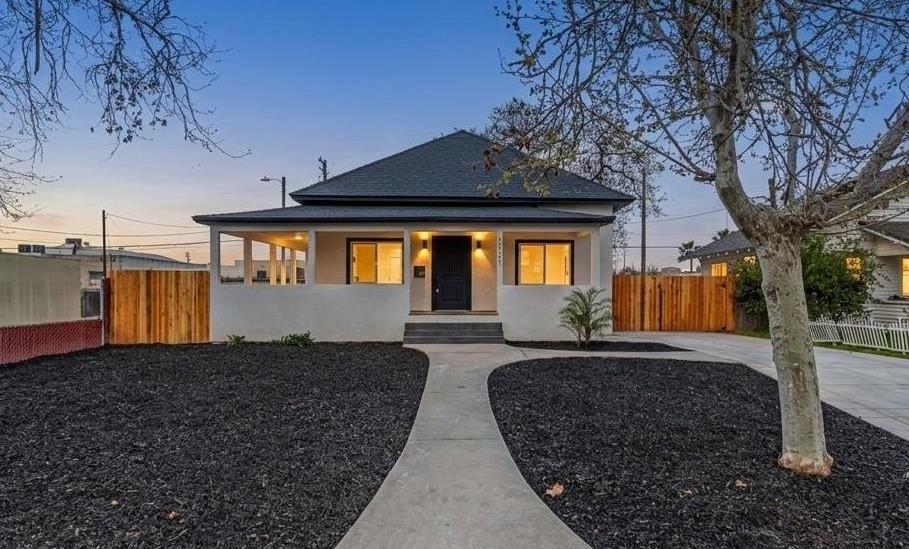 2921 5th St, Ceres, CA 95307