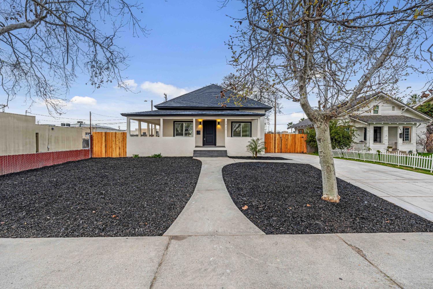 2921 5th St, Ceres, CA 95307