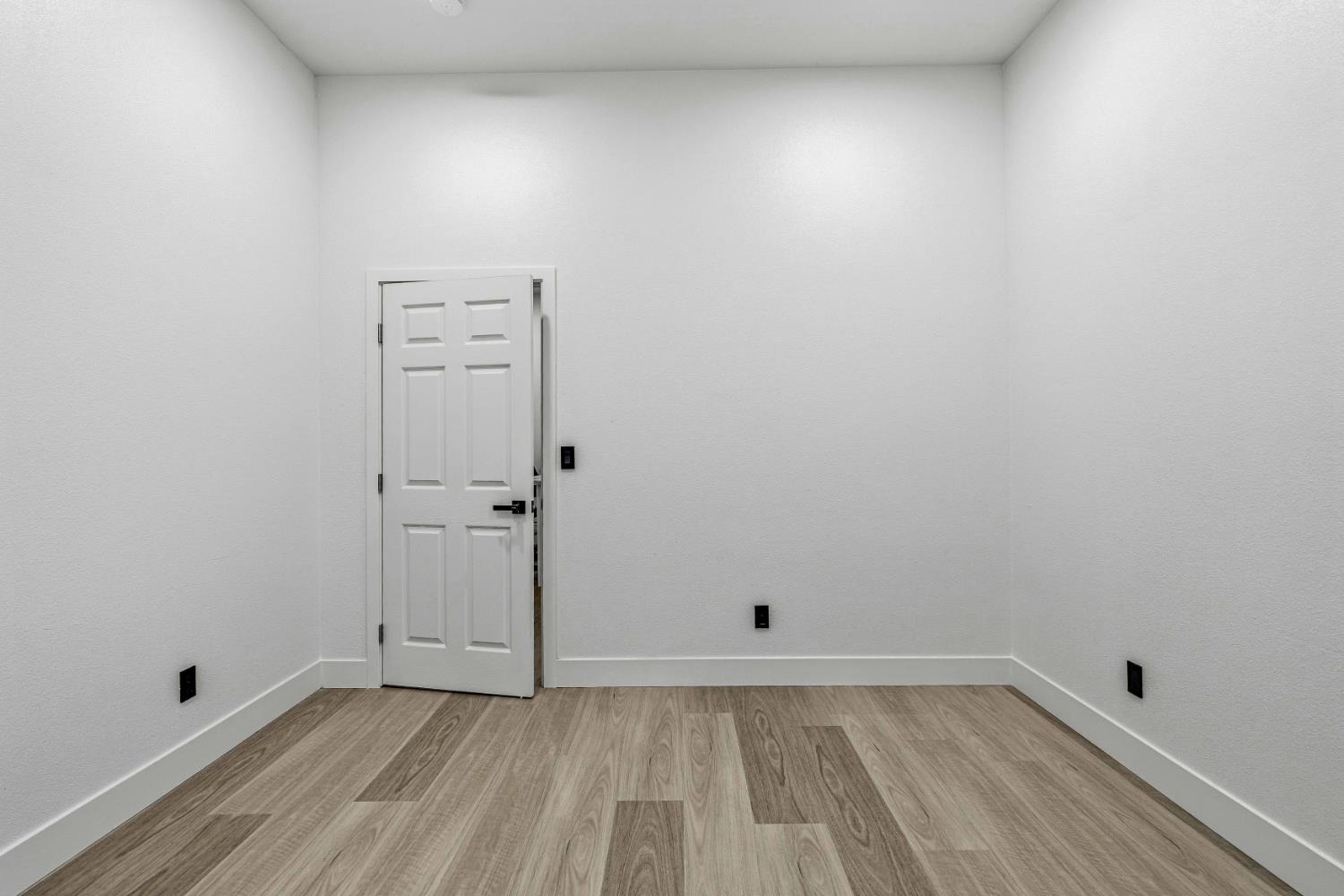 2921 5th St, Ceres, CA 95307