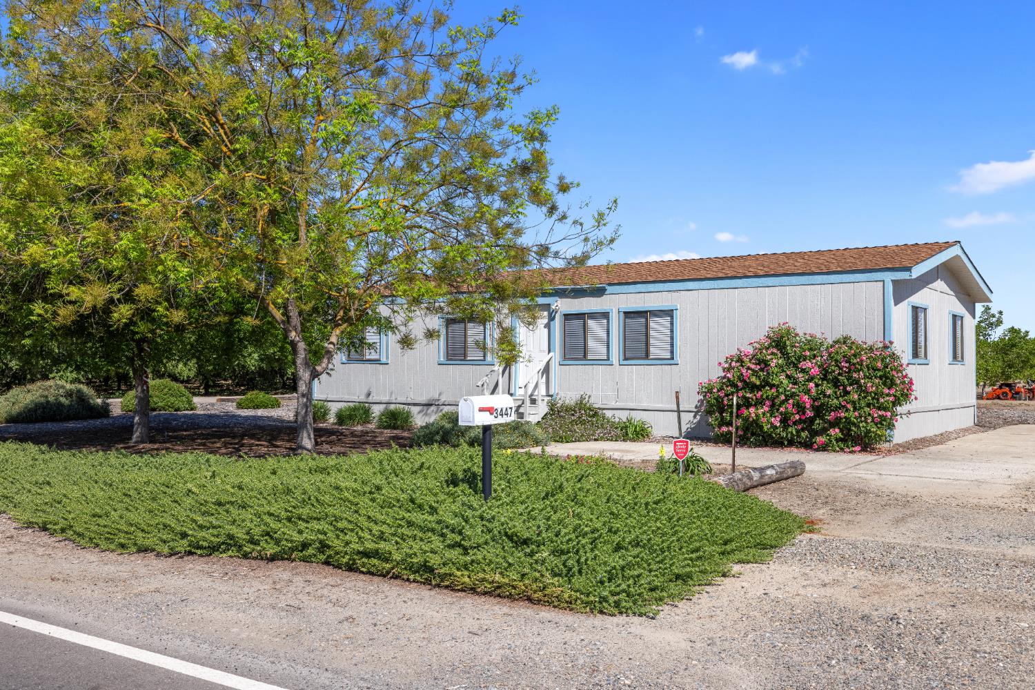 3443 Kansas Ave, Modesto, CA 95358