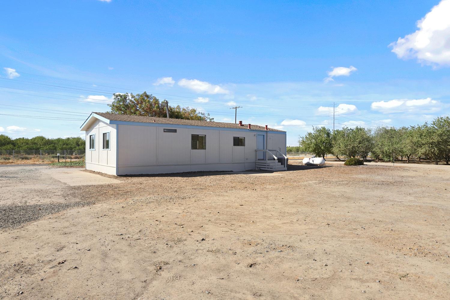 3443 Kansas Ave, Modesto, CA 95358