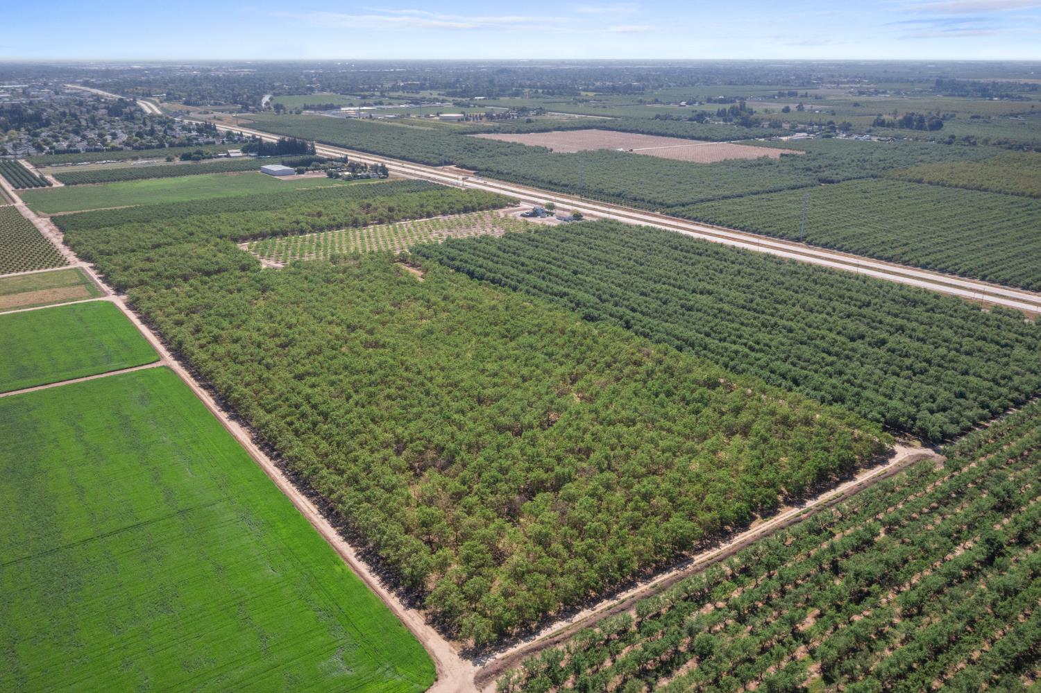 3443 Kansas Ave, Modesto, CA 95358