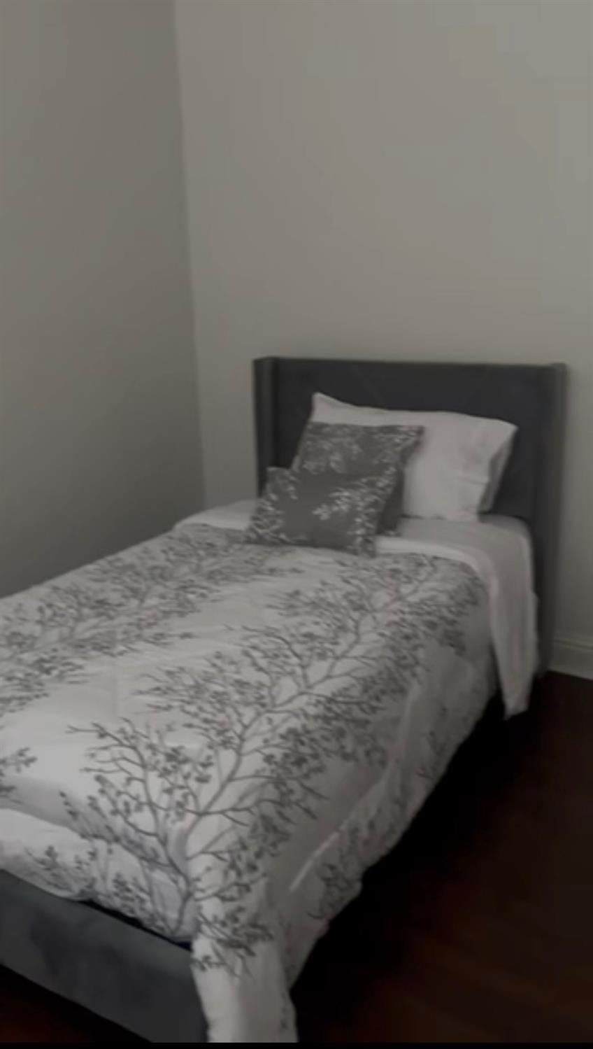 224 E St, Waterford, CA 95386