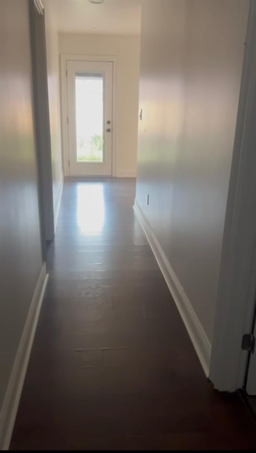 224 E St, Waterford, CA 95386