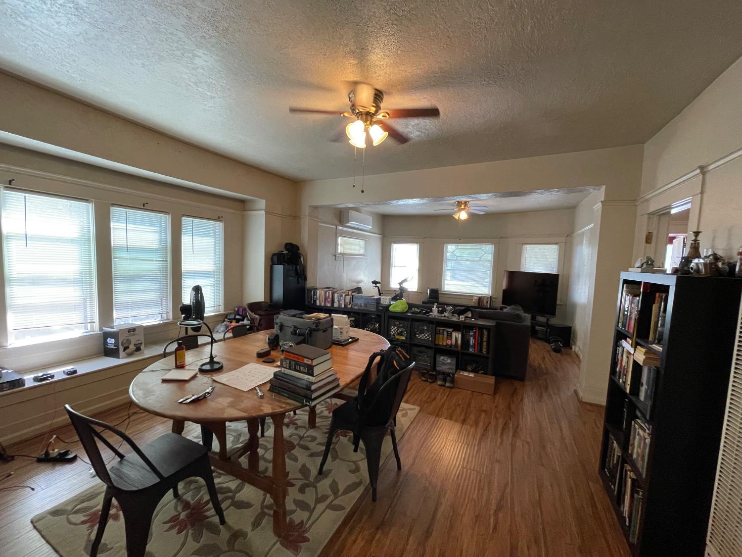 512 12th St, Modesto, CA 95354