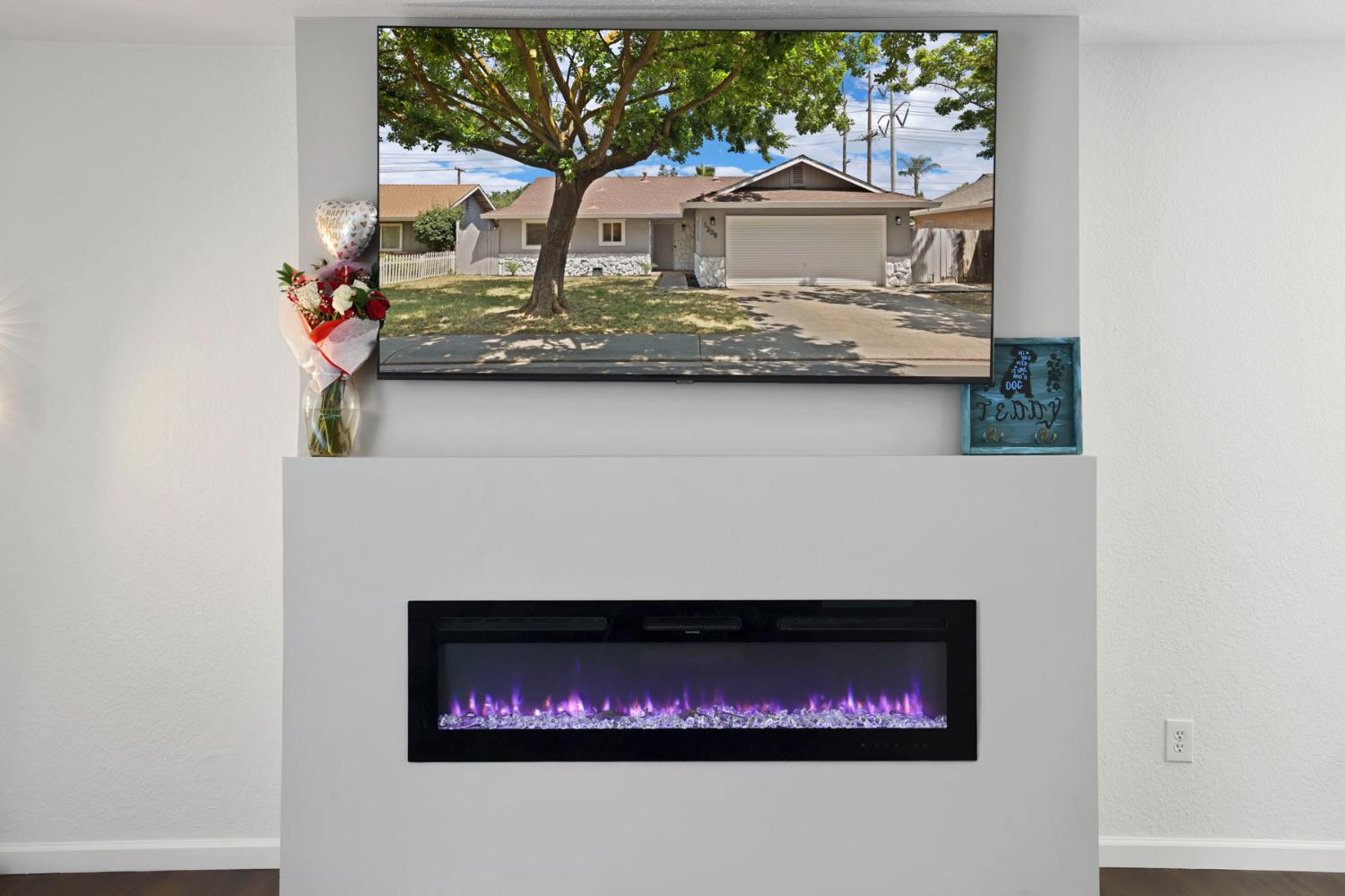 1208 Guiseppe Ln, Modesto, CA 95355
