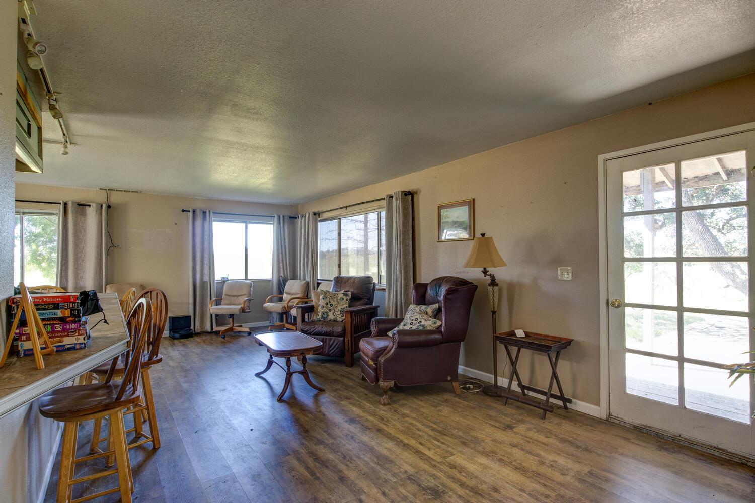 27900 Cooperstown Rd, La Grange, CA 95329