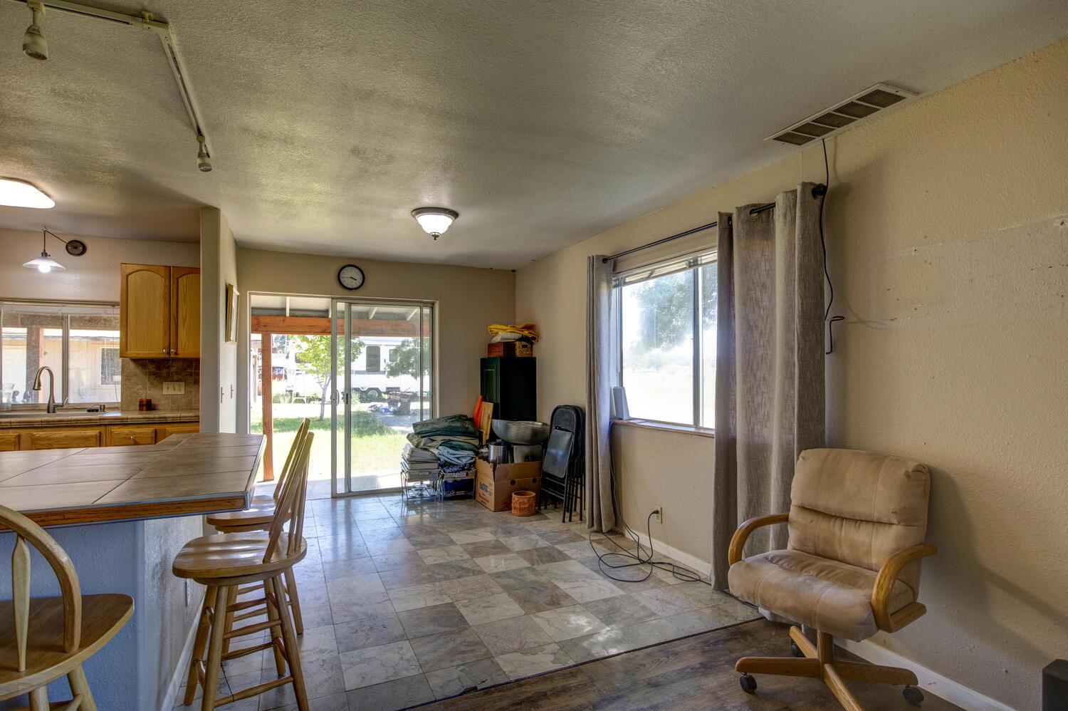 27900 Cooperstown Rd, La Grange, CA 95329