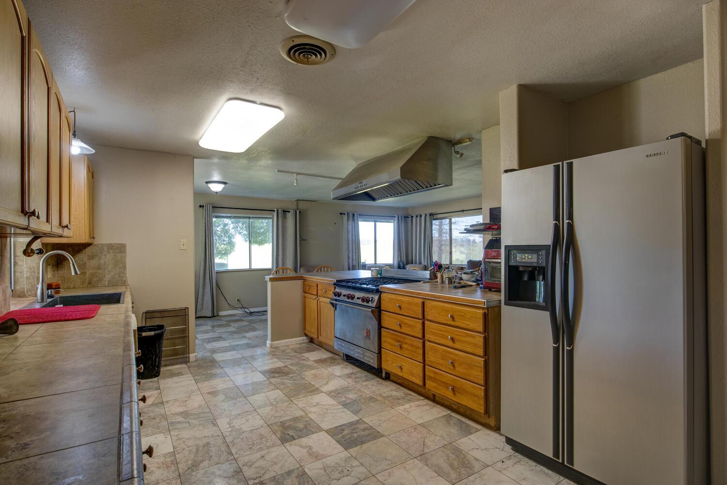 27900 Cooperstown Rd, La Grange, CA 95329