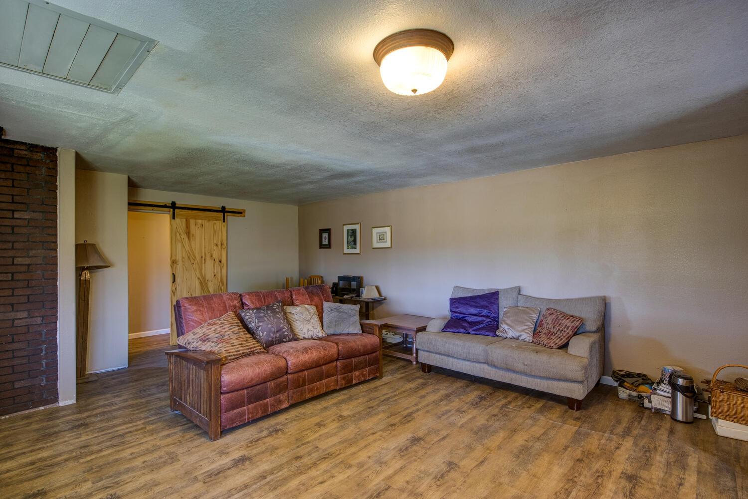 27900 Cooperstown Rd, La Grange, CA 95329