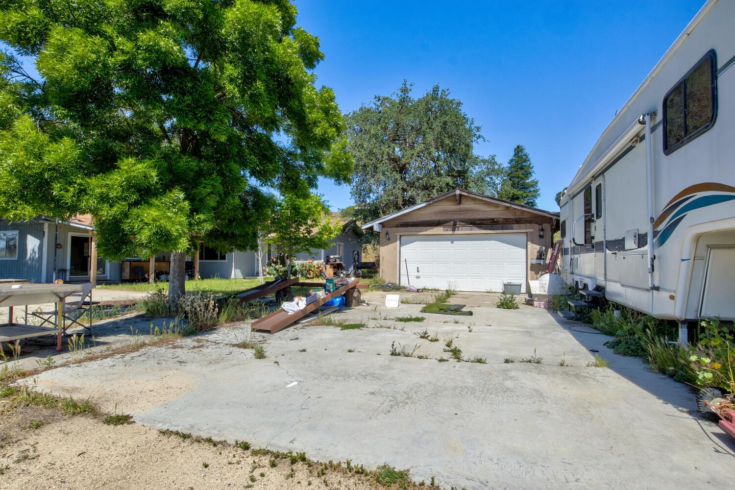 27900 Cooperstown Rd, La Grange, CA 95329